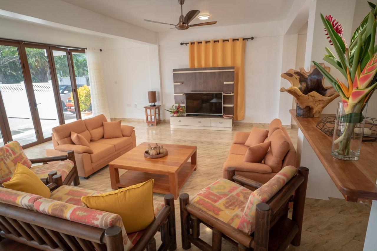 La Belle Residence Self Catering Accommodation Beau Vallon (Mahe) Exterior foto