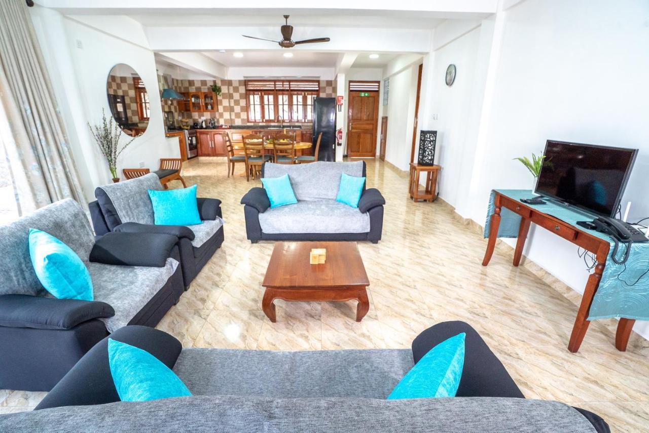 La Belle Residence Self Catering Accommodation Beau Vallon (Mahe) Exterior foto